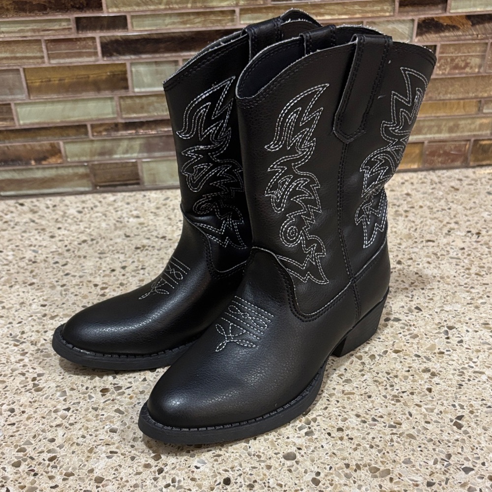 Deer Stags - Black Western Cowboy Boots with Embroidery - size 12